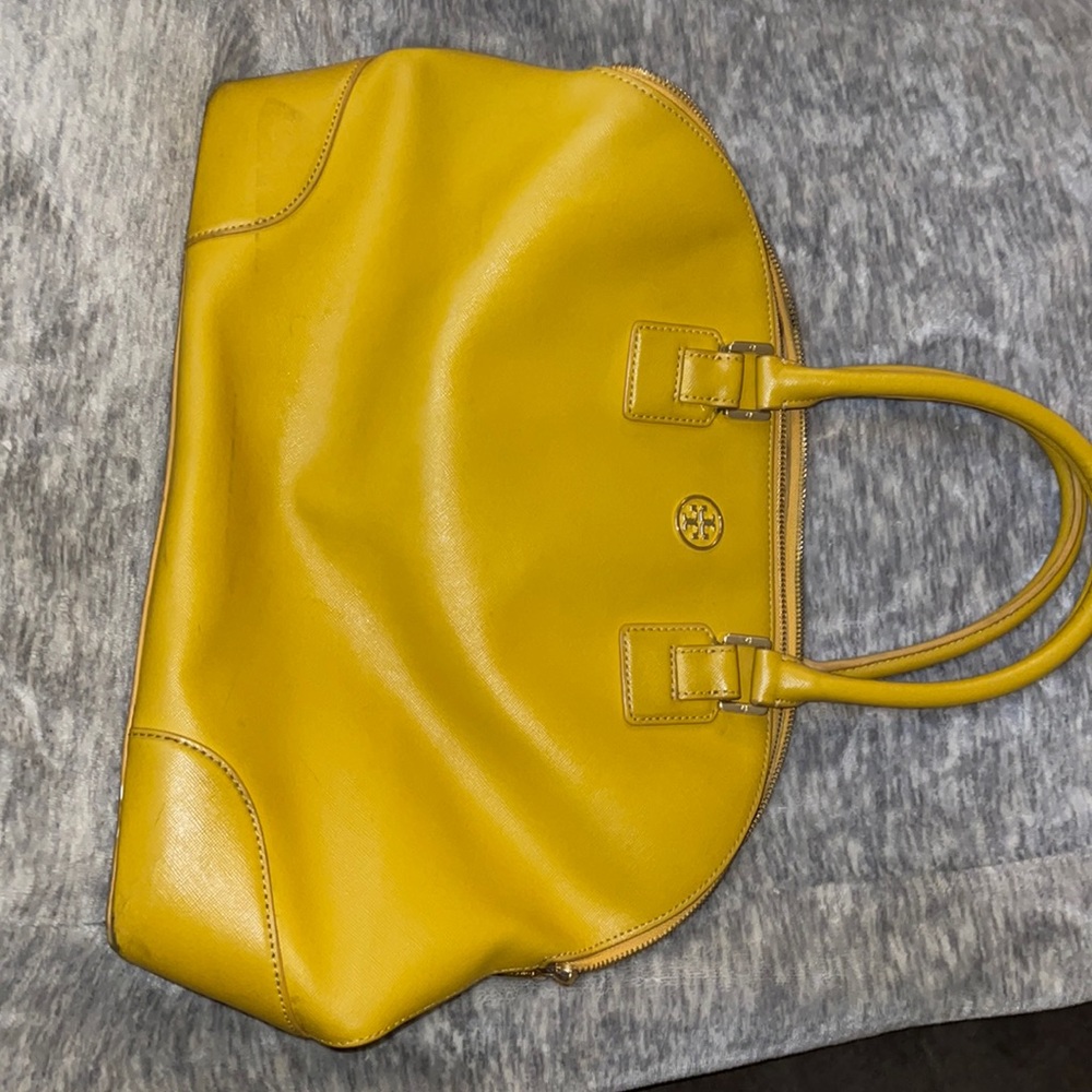 Medium Tory burch mustard handbag